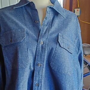 Wrangler Denim Button-Up Shirt in Medium Blue